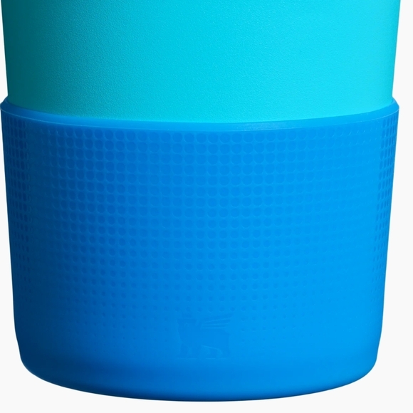 SOLD 3/$25 NEW Stanley Blue Boot and Straw Cover Set - Picture 5 of 6